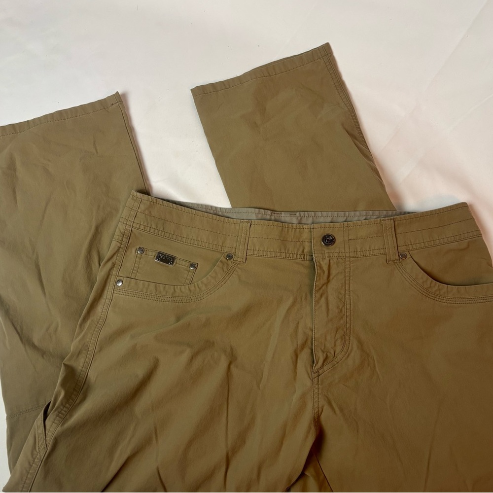 Kuhl Revolvr Pants Beige Tan Men’s 38”x32” Hiking Active Outdoor Chino Cargo